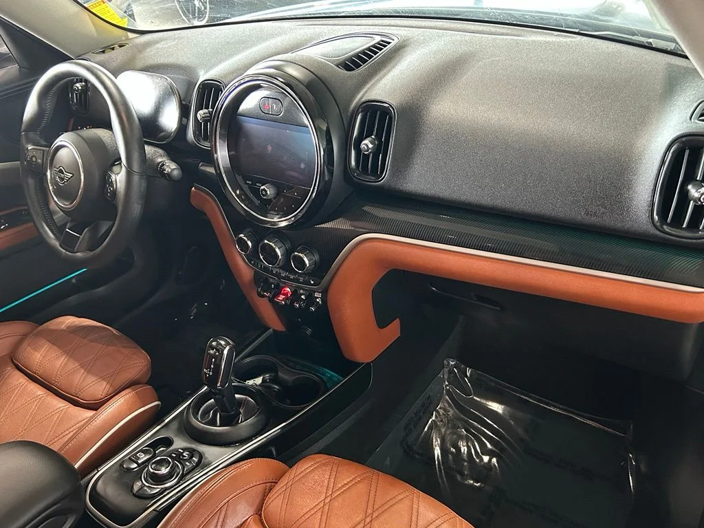 Used 2022 Island Blue Metallic MINI Classic image 38