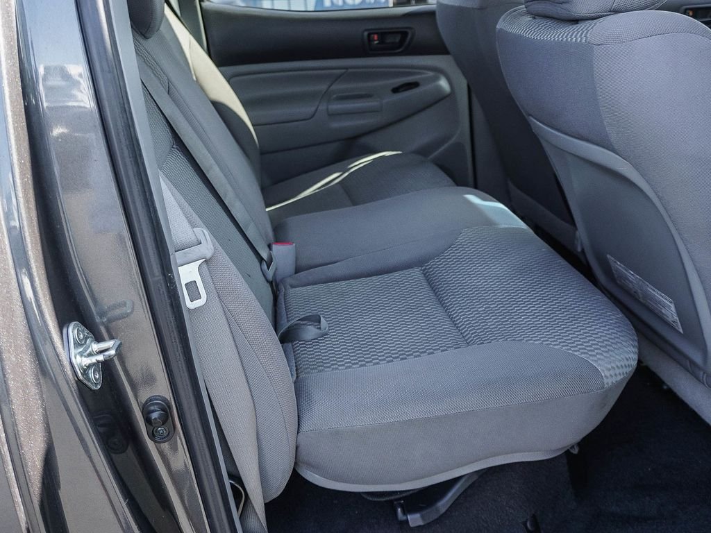 Used 2014 Gray Toyota PreRunner image 13