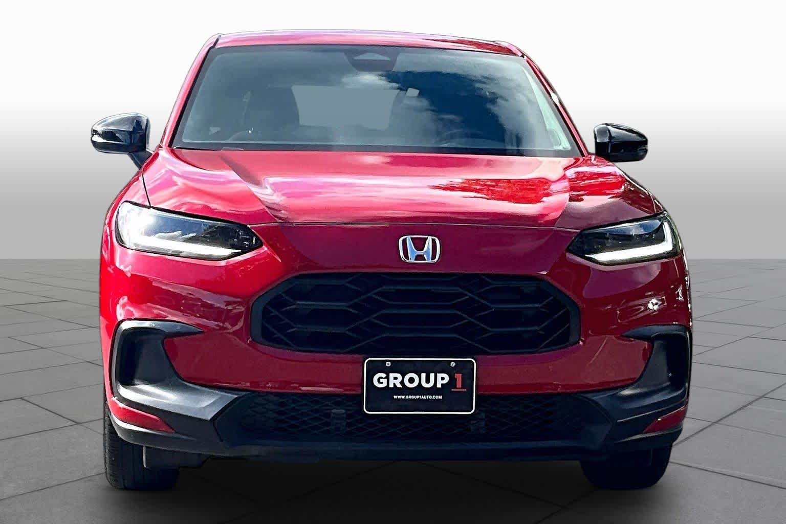 Used 2025 Milano Red Honda Sport image 4