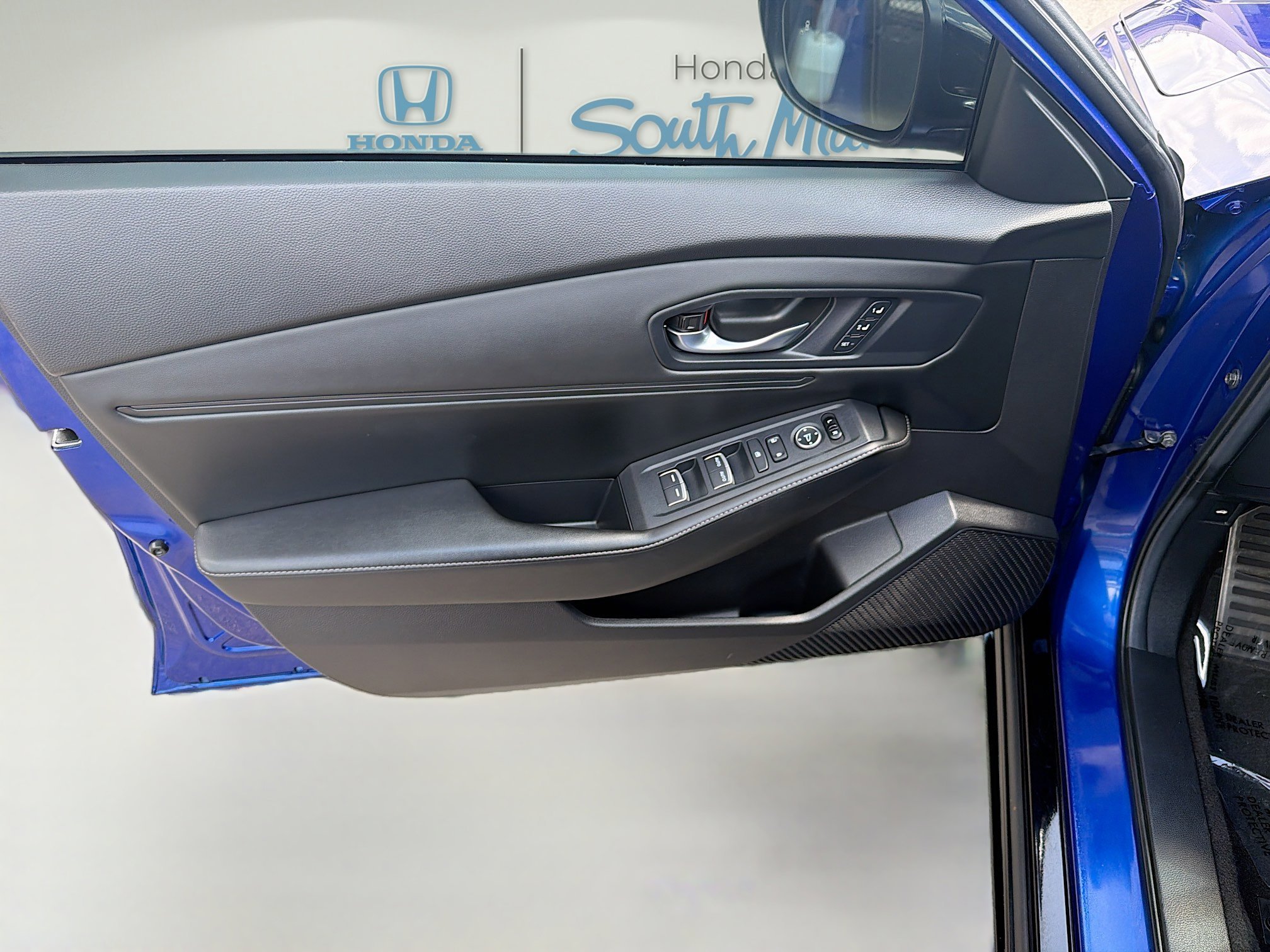 Used 2024 Canyon River Blue Metallic Honda Sport-L image 19