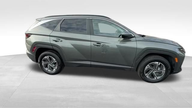 Used 2025 Gray Hyundai Blue image 7