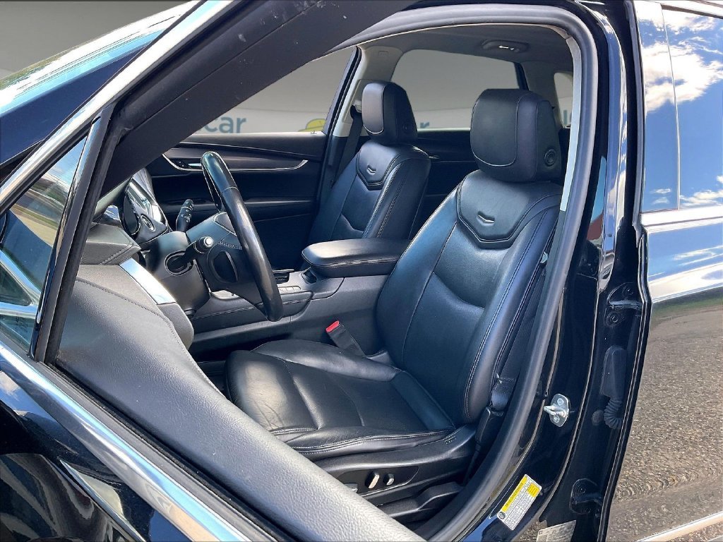 Used 2018 Stellar Black Metallic Cadillac Premium Luxury image 9