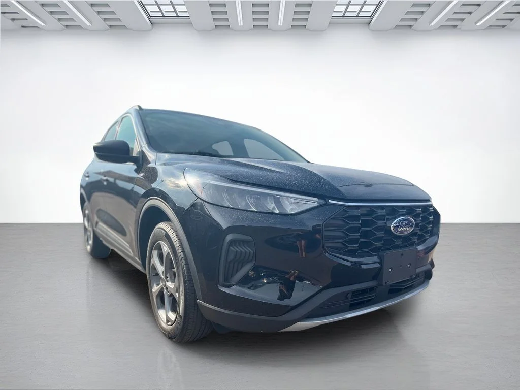 Used 2025 Black Ford ST-Line image 3