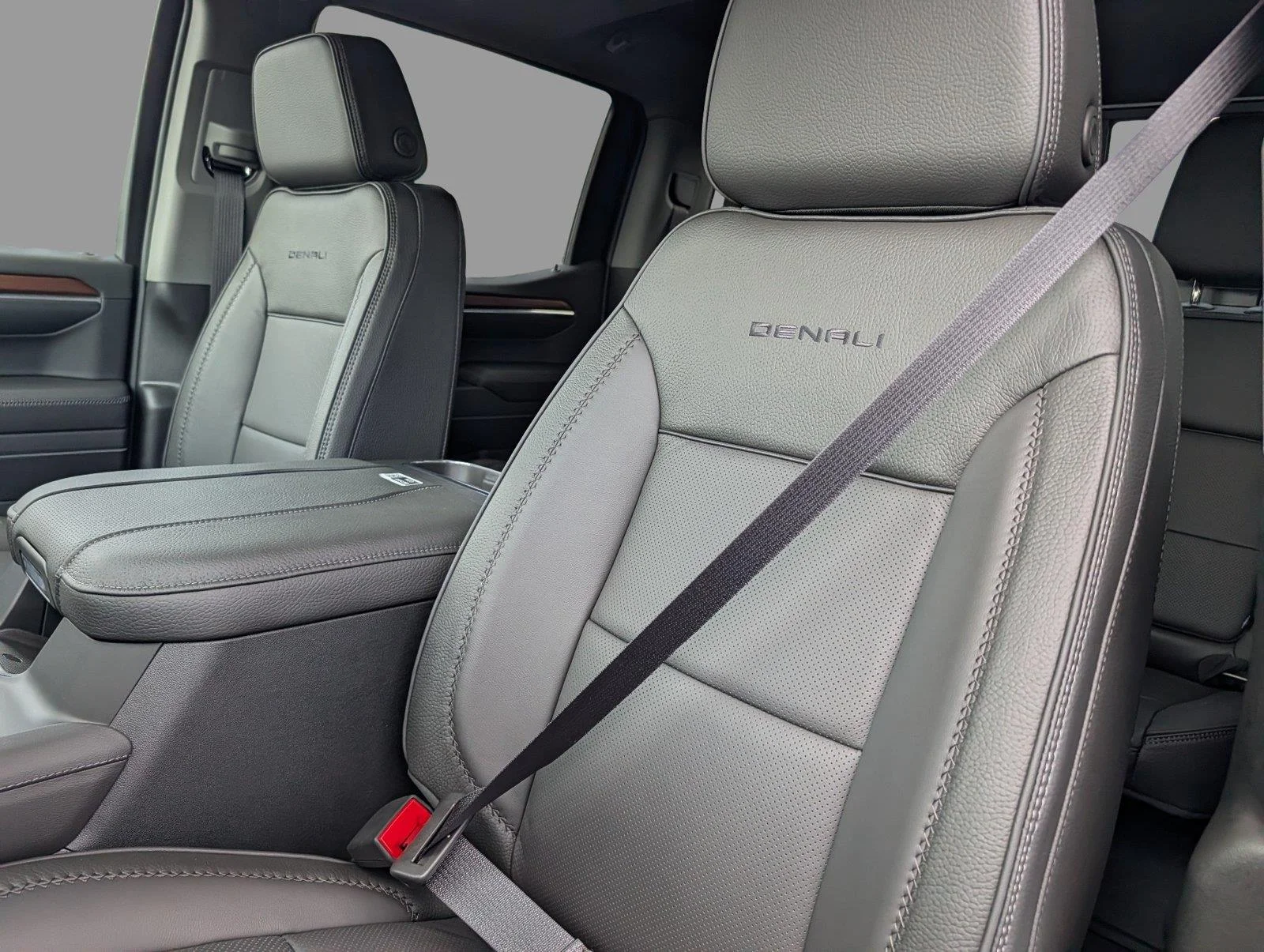 New 2026 Sterling Metallic GMC Denali image 13