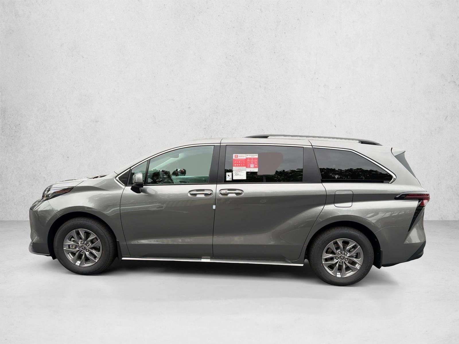 New 2026 Heavy Metal Toyota XLE image 6