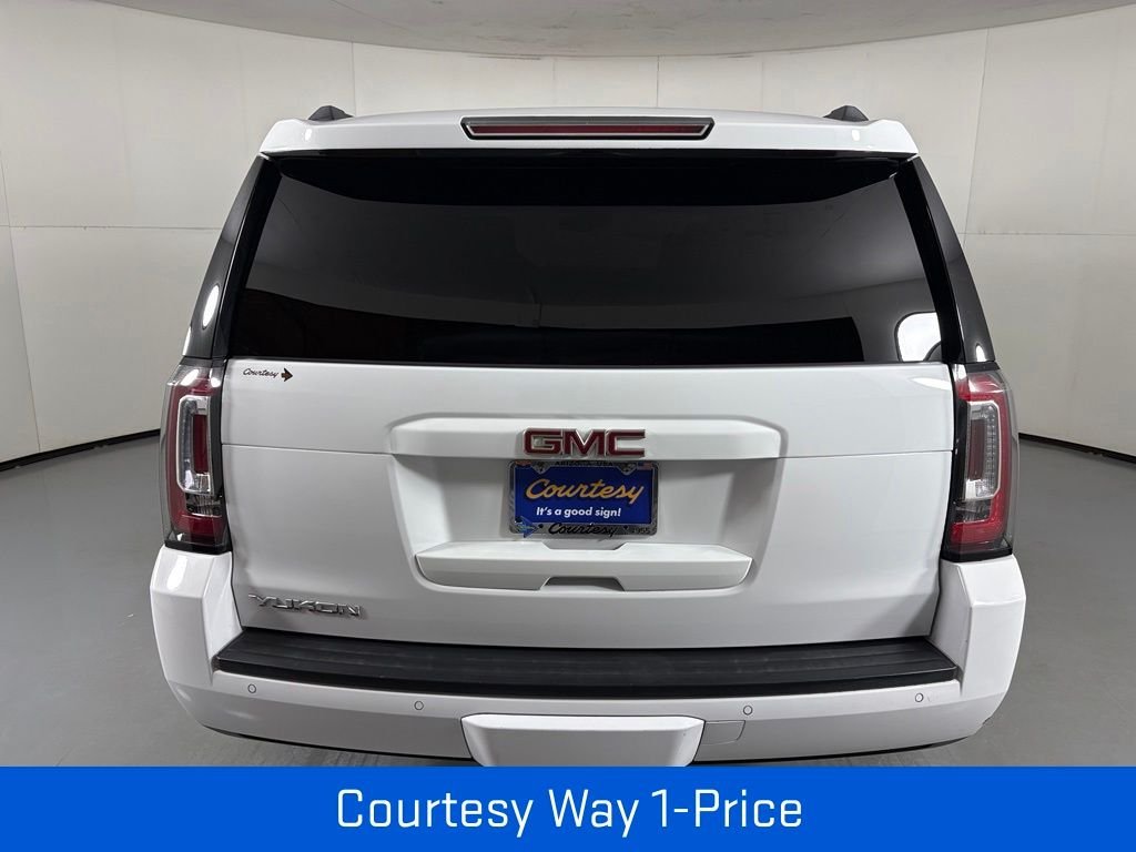 Used 2019 White GMC SLE image 10