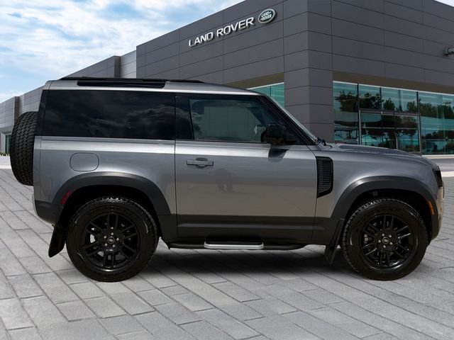 Used 2023 Eiger Grey Metallic Land Rover S image 6