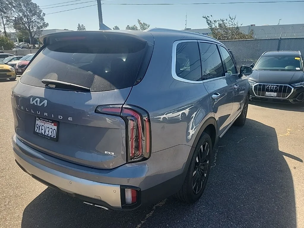 Used 2024 Silver Kia SX-Prestige image 12
