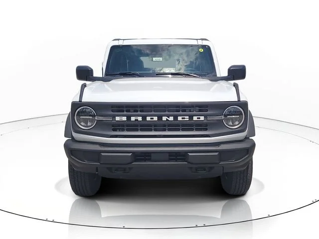 New 2026 Oxford White Ford Base image 2