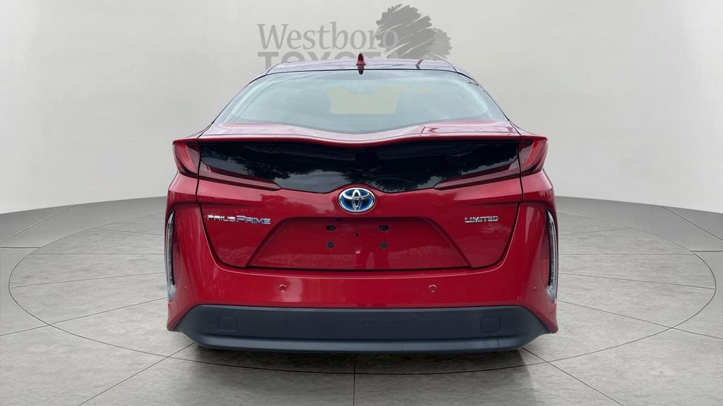 Used 2020 Red Toyota Limited image 6