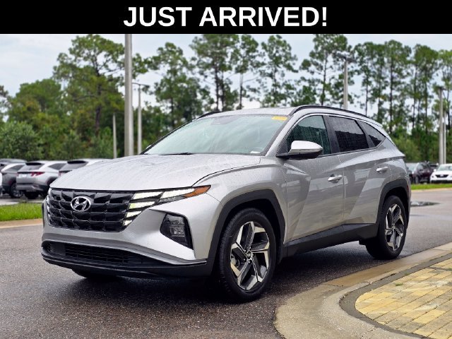 Used 2023 Silver Hyundai SEL image 25