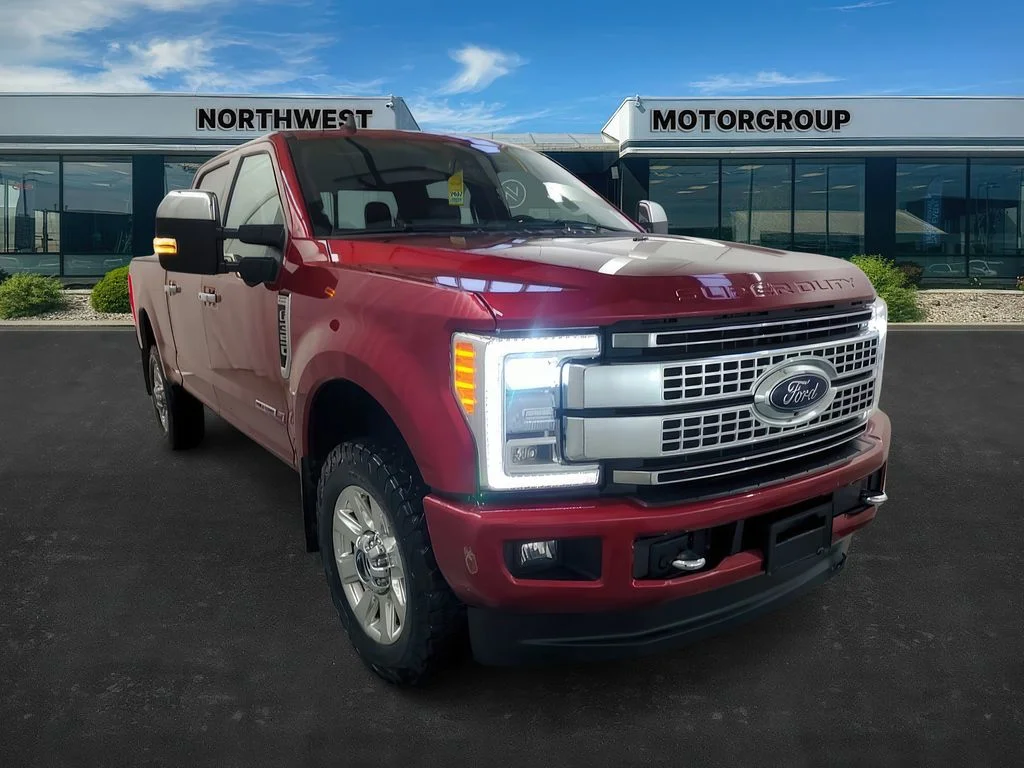 2019 Ford F-350 Platinum 4x4 Crew Cab 160 in SRW's photo