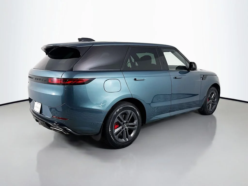 Certified Used 2024 Giola Green Metallic Land Rover Dynamic SE image 9