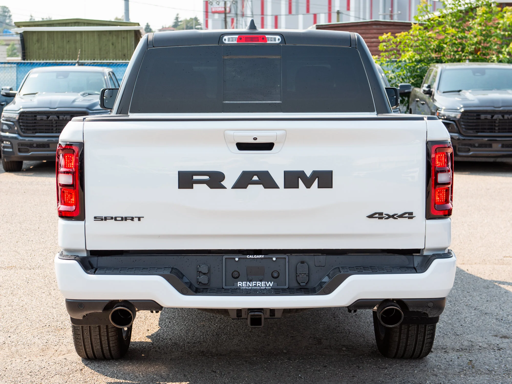 New 2026 White RAM Sport Night G/T* Crew Cab 4x4, Passenger Screen, Level 1 Equip Grp, 3.92 Rear Axle Ratio image 5