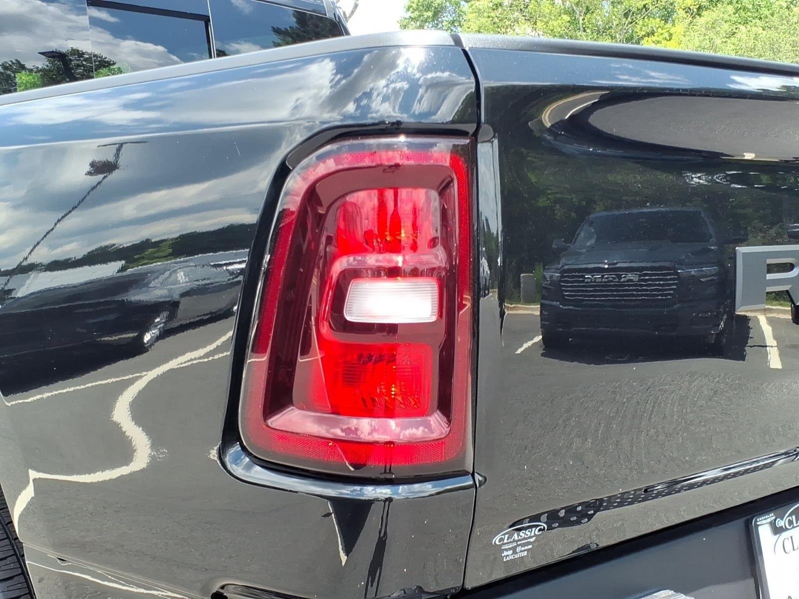New 2026 Diamond Black Crystal Pearl-Coat Exterior Paint RAM Express image 17