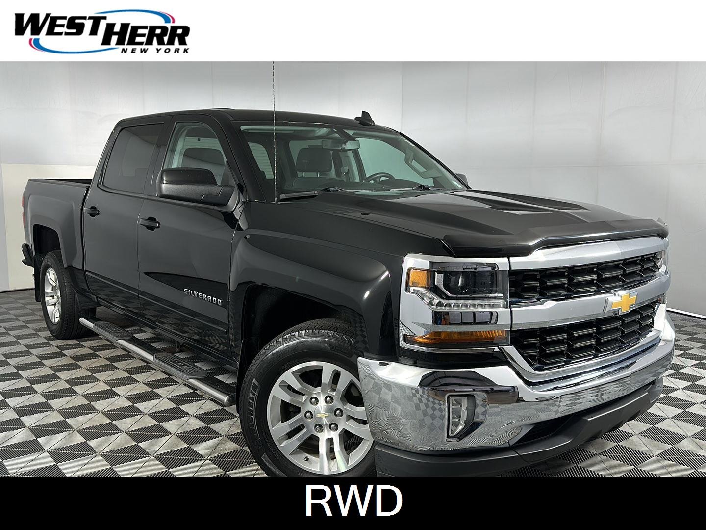 Used 2018 Black Chevrolet LT image 1