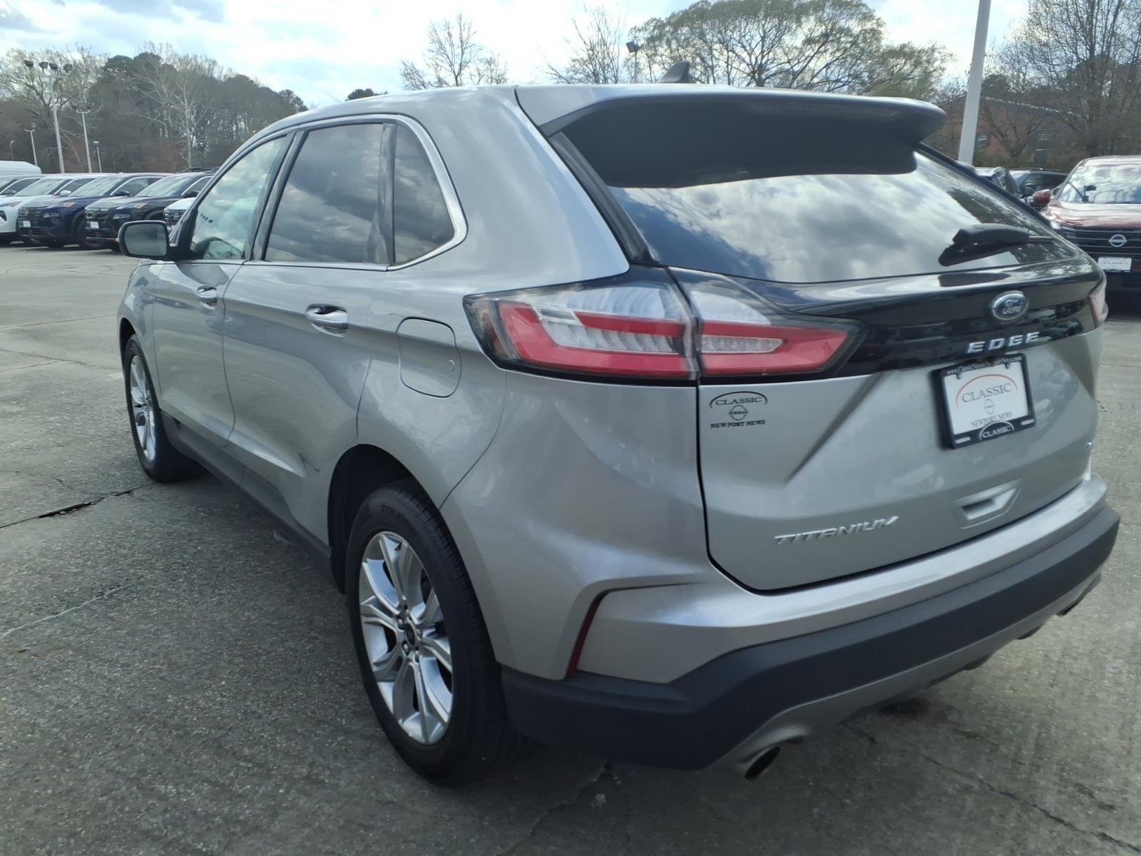 Used 2024 Iconic Silver Metallic Ford Titanium image 11