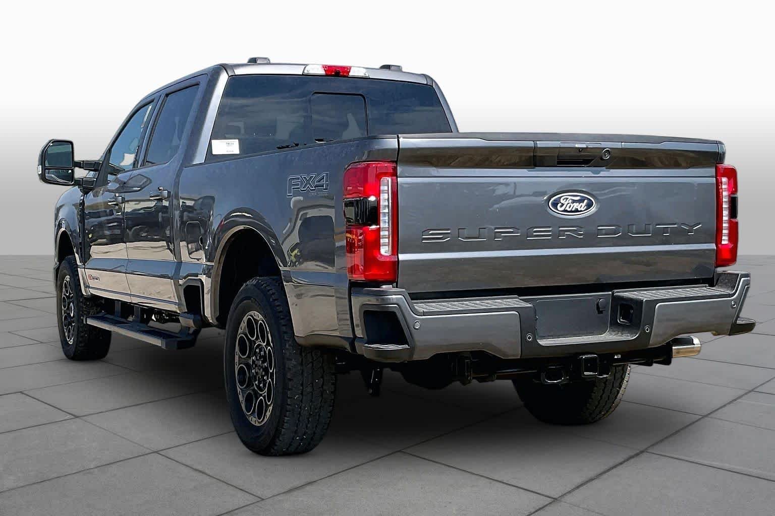New 2027 Carbonized Gray Metallic Ford F-250® Lariat® image 9