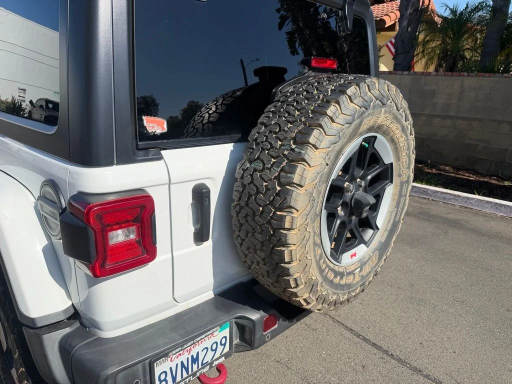 Used 2021 White Jeep Unlimited Rubicon image 10
