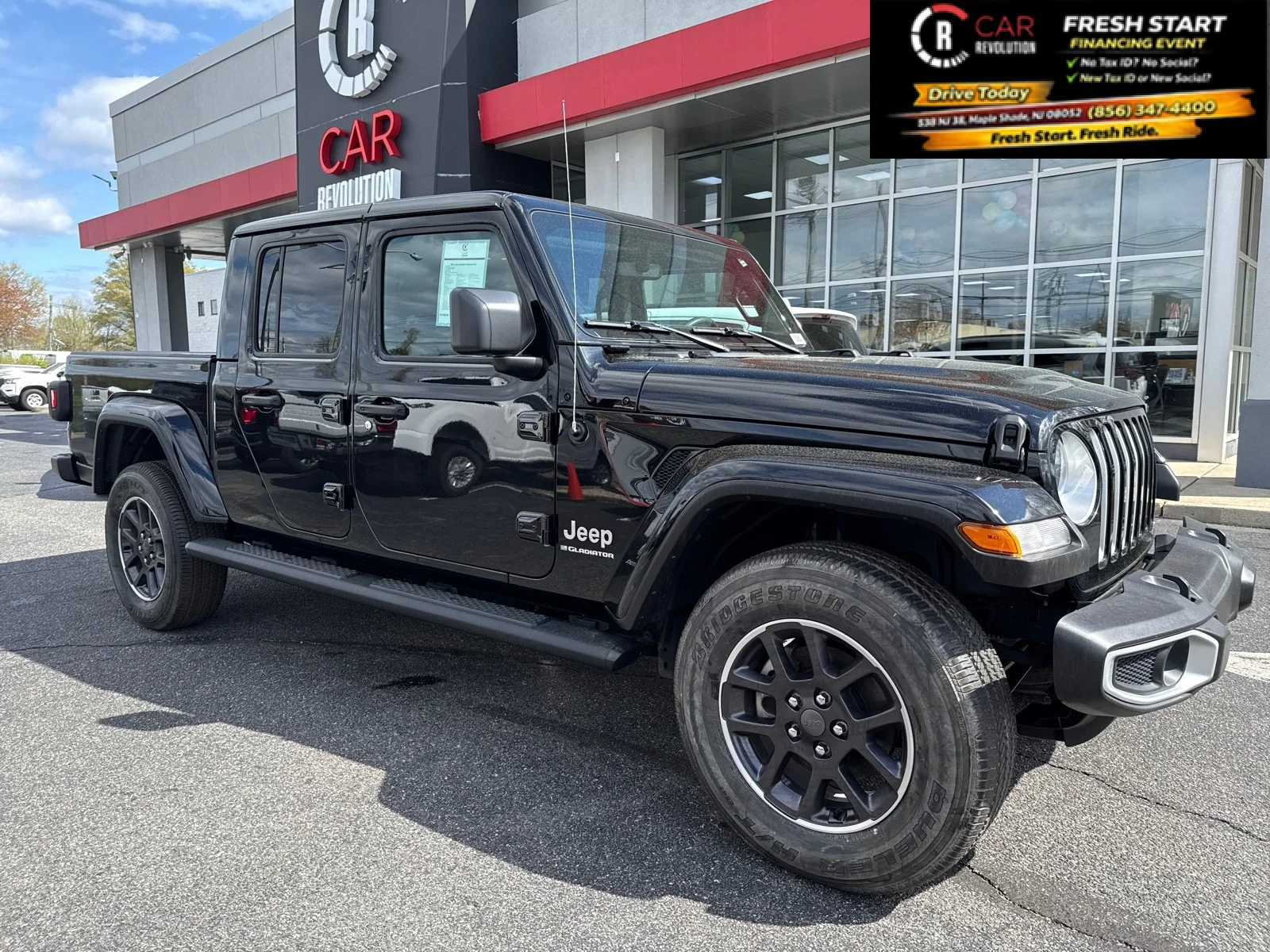 2023 Jeep Gladiator Overland's photo