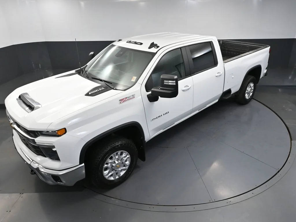 Certified Used 2025 White Chevrolet LT image 46