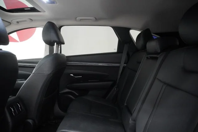 Used 2024  Hyundai SEL image 20