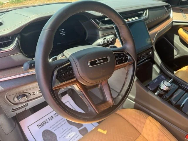 Used 2025 Red Jeep Summit image 15