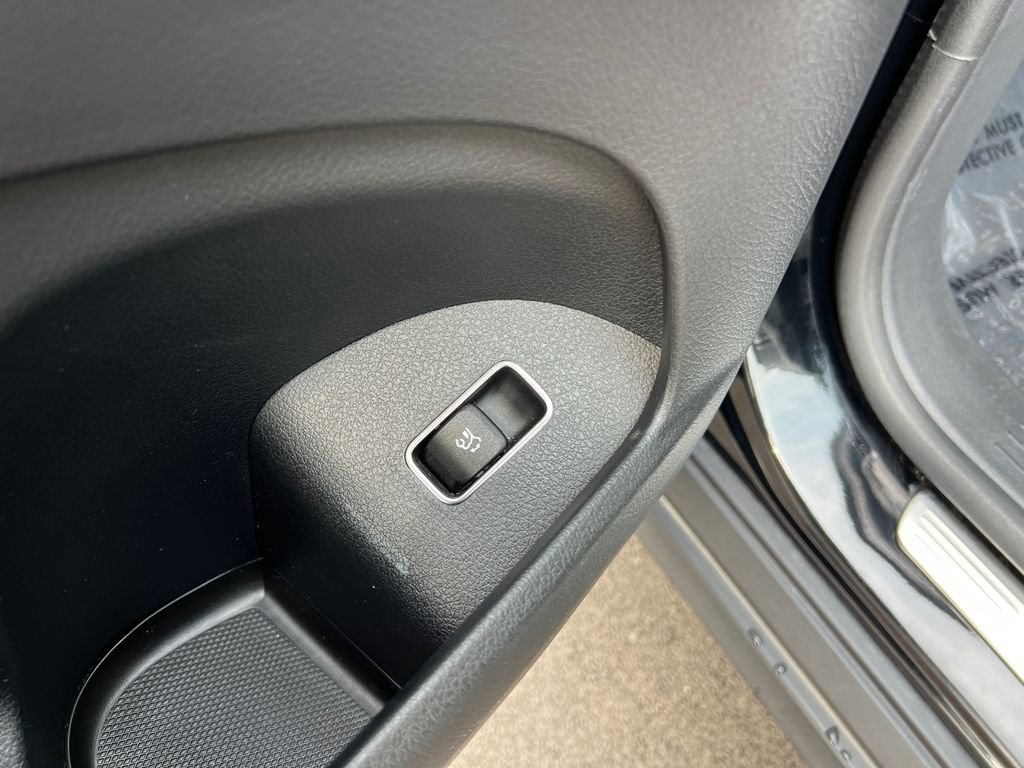 Certified Used 2024  Mercedes-Benz GLE 350 image 13