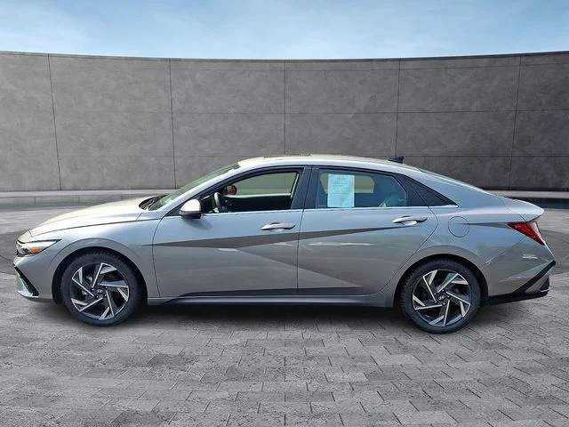 Used 2024 Silver Hyundai Limited image 5