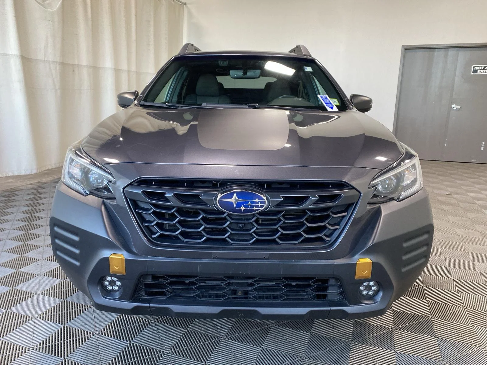 Used 2022 Magnetite Gray Metallic Subaru Wilderness image 2