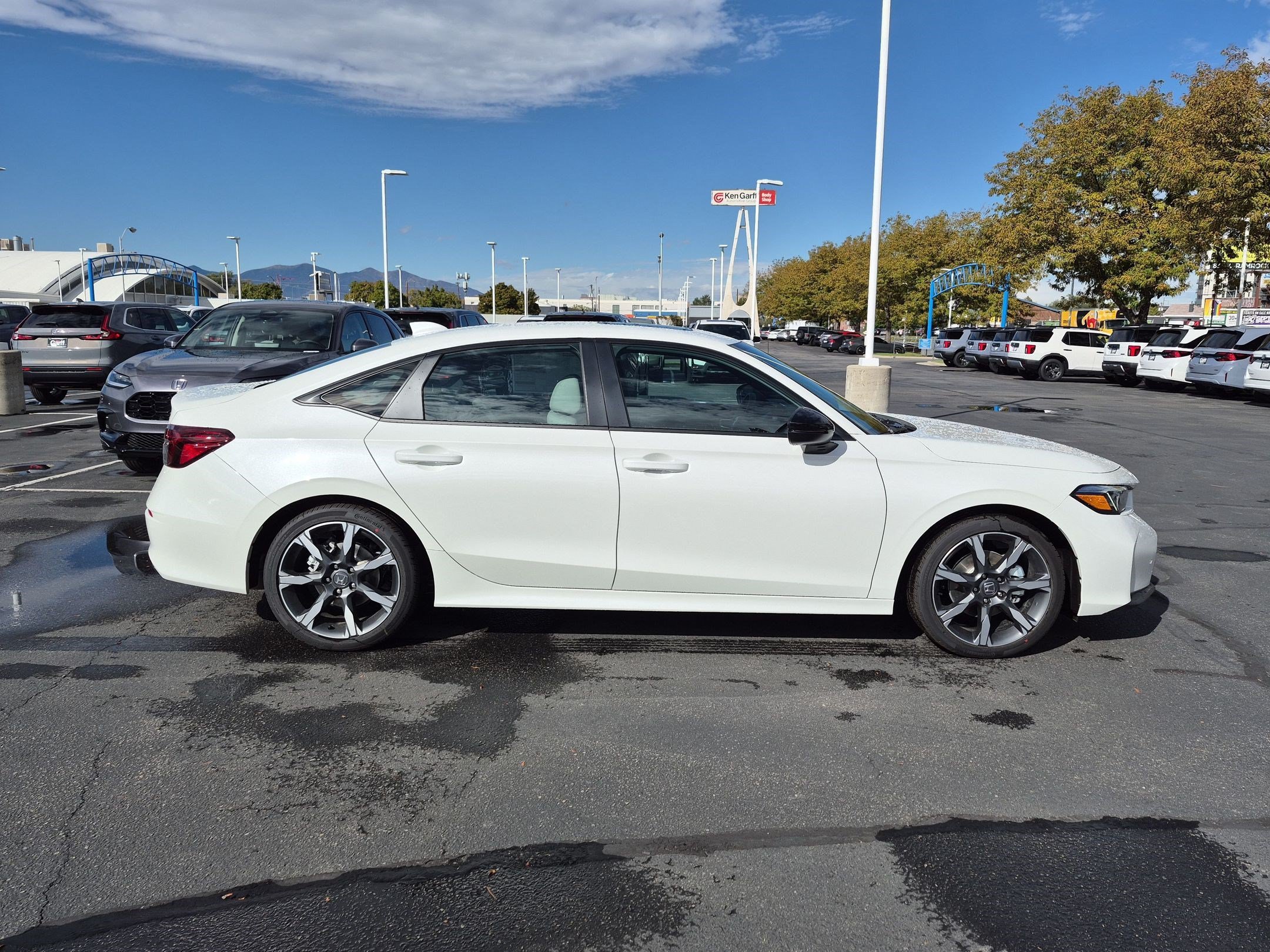 New 2026 Platinum White Pearl Honda Sport Touring image 2