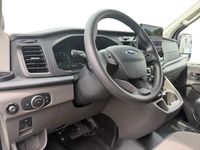 Used 2024 White Ford XLT image 18