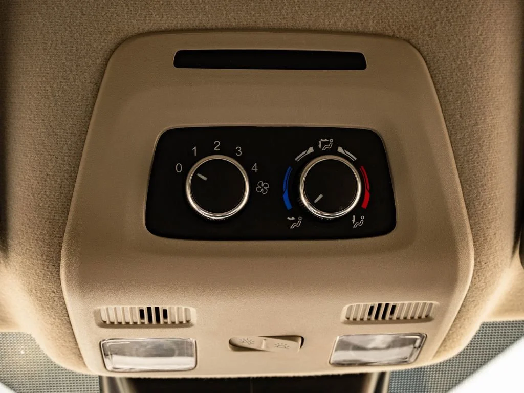 Used 2024 Oxford White Ford XLT image 36