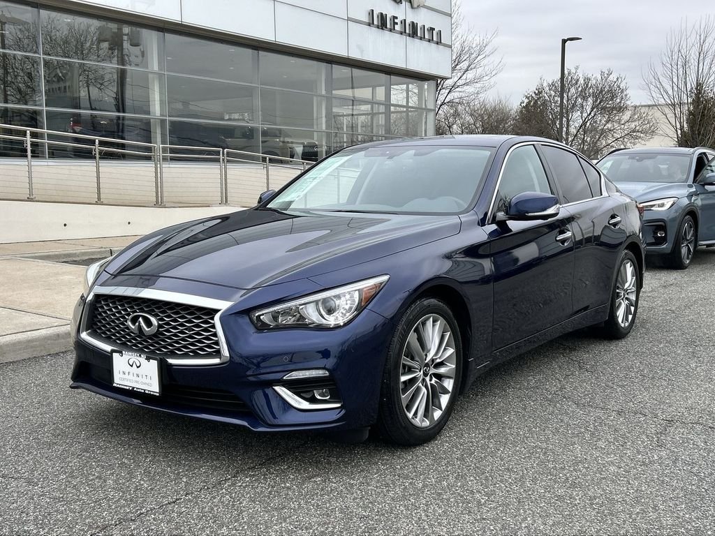 2022 INFINITI Q50 LUXE