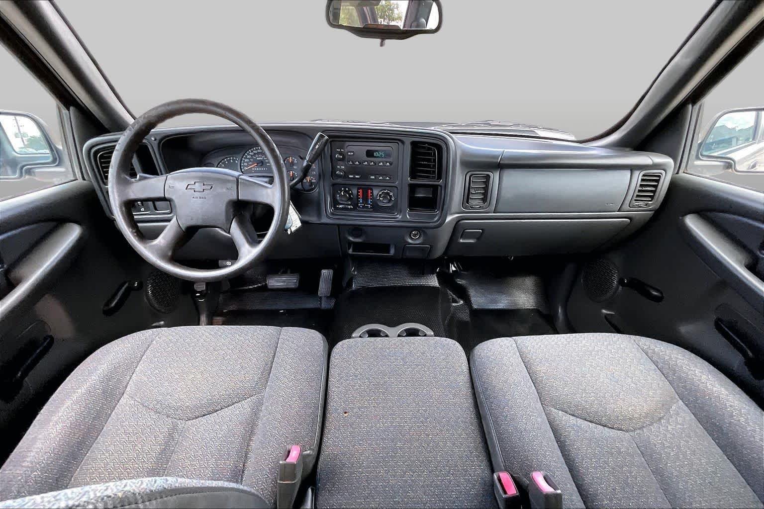 Used 2006 Graystone Metallic Chevrolet Work Truck image 13