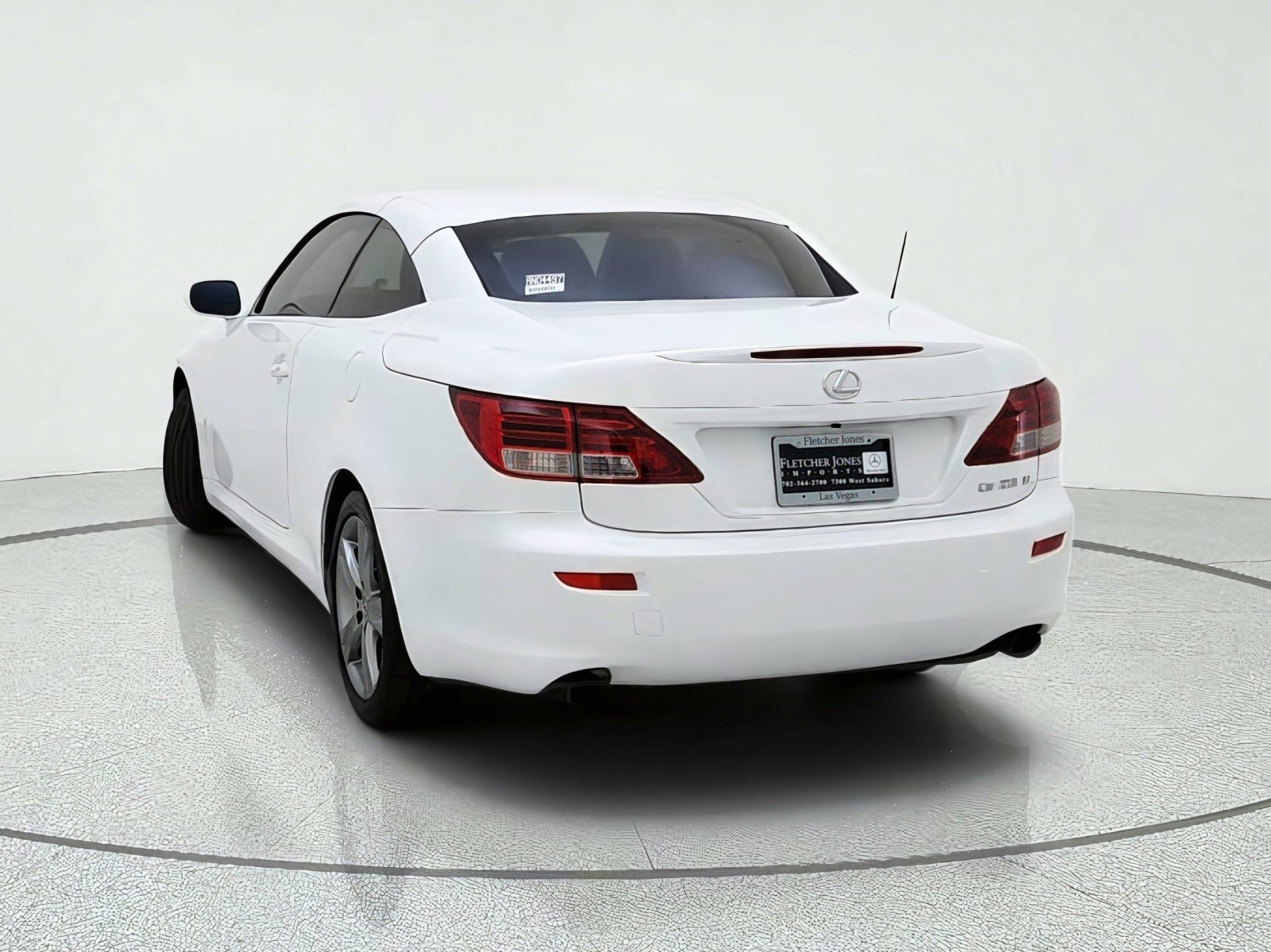 Used 2013 Starfire Pearl Lexus 2-DR. HARDTOP CONV image 11