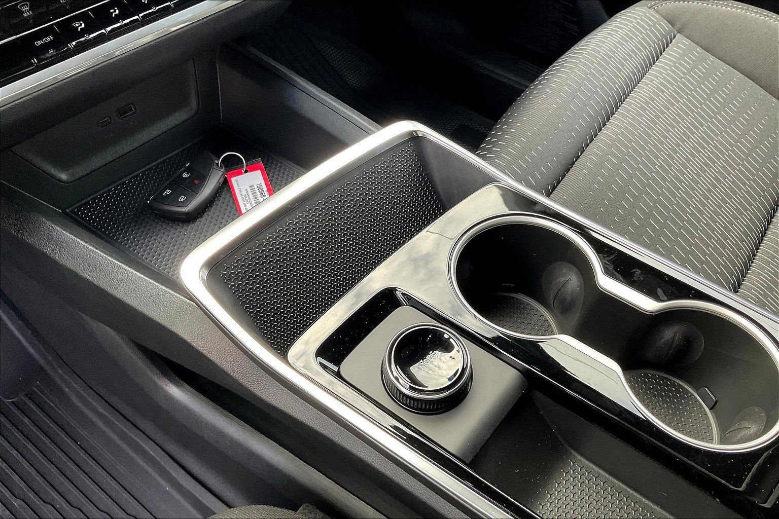 2026 Chevrolet Equinox LT - Photo 8