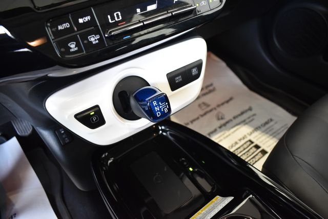 Certified Used 2017 White Toyota Four image 22