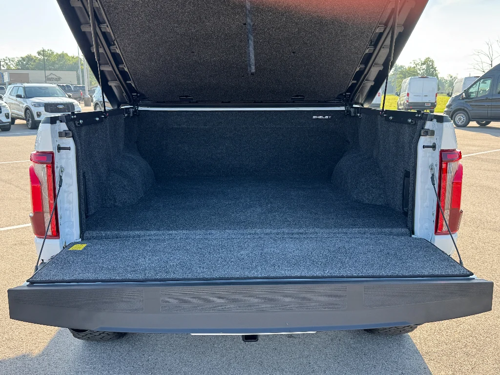 New 2026 Oxford White Ford Lariat® image 5