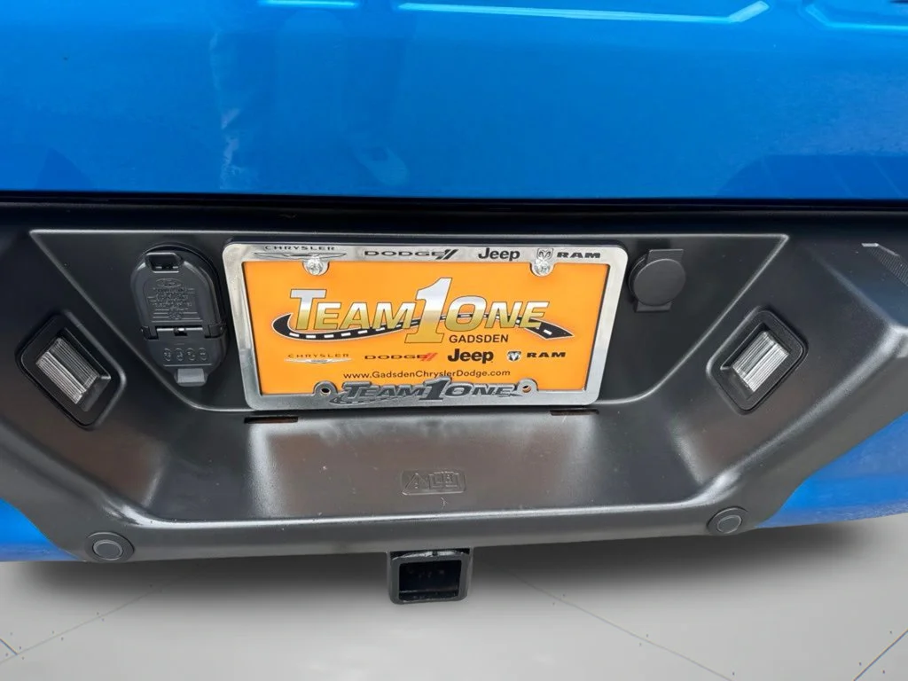 Used 2020 Blue Metallic Ford XL image 42
