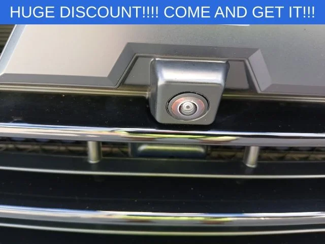 New 2026 Forged Blue Metallic Exterior Paint RAM Laramie image 15