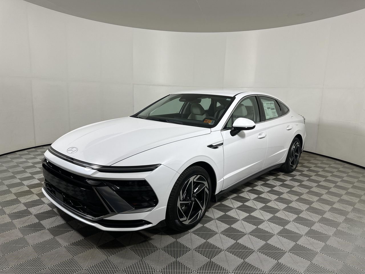 New 2026 Serenity White Hyundai SEL Sport image 3
