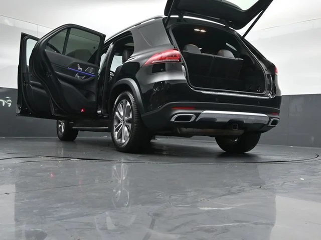 Used 2021 Black Mercedes-Benz GLE 350 image 57