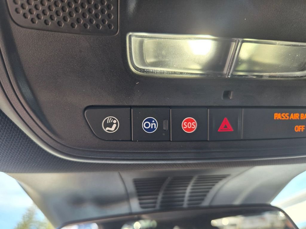Used 2024 Gray Chevrolet LT image 8