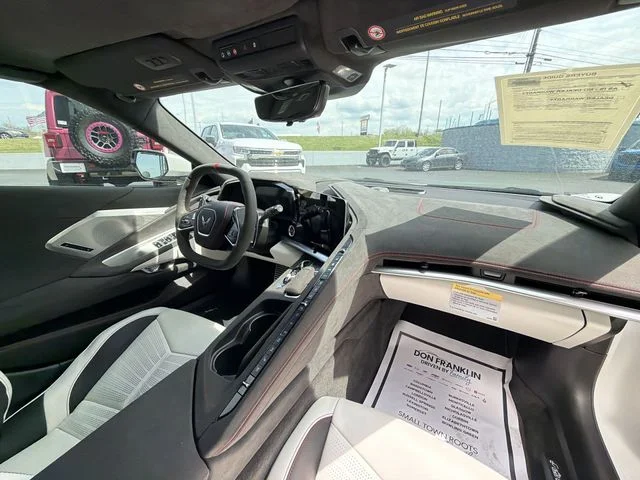 Used 2023 White Chevrolet Stingray image 10
