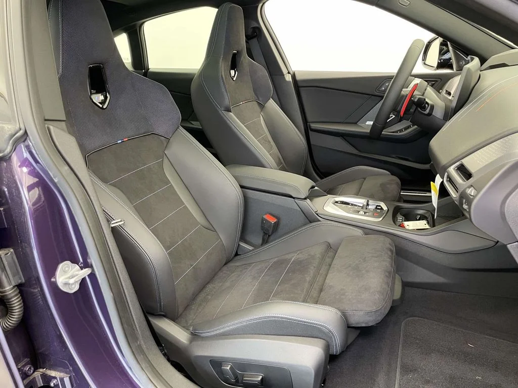 2025 BMW 2 Series M235 - Photo 18