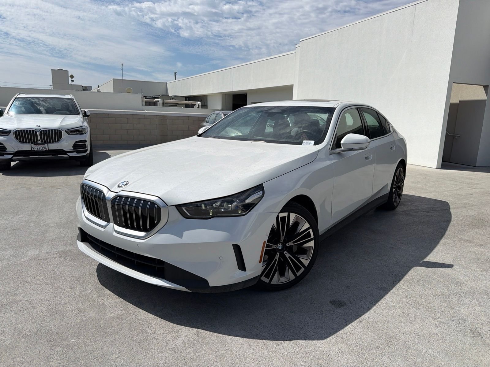 Certified Used 2024 Mineral White Metallic BMW 530i image 3