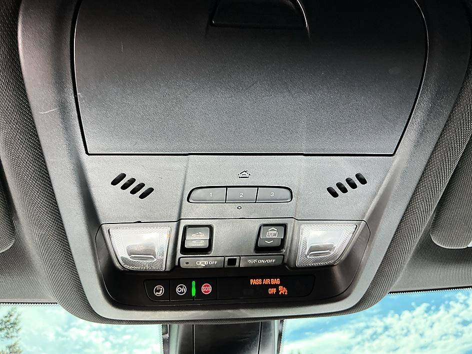 Used 2023 Sterling Gray Metallic Chevrolet RS image 21