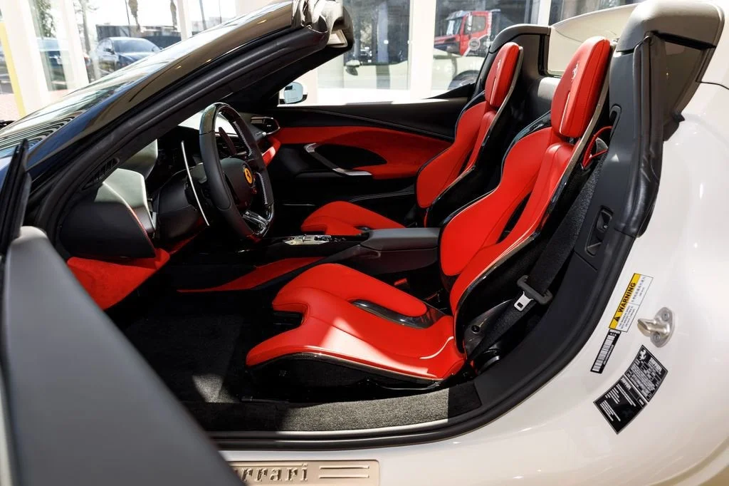 Used 2024 Bianco Avus Ferrari  image 24