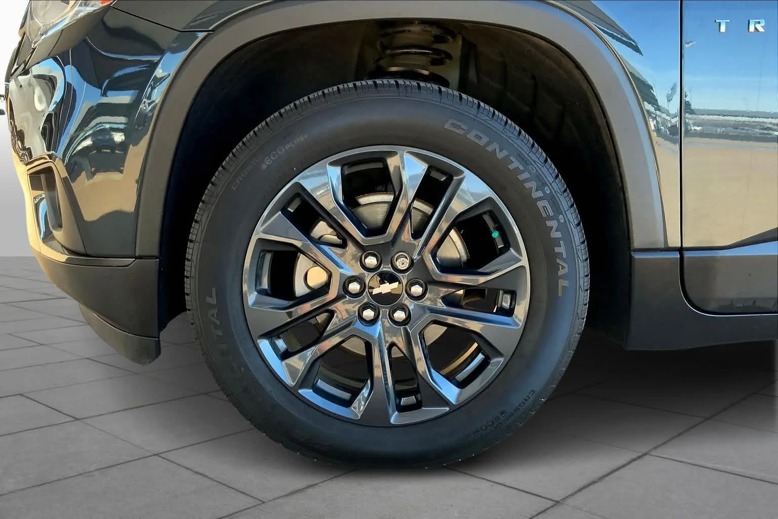 Used 2020 Graphite Metallic Chevrolet RS image 10